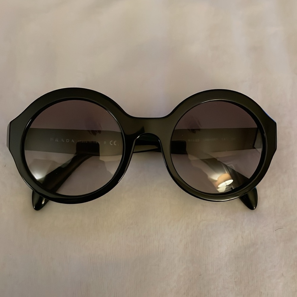Prada Black Round Sunglasses with Gradient Lenses - Picture 5 of 12